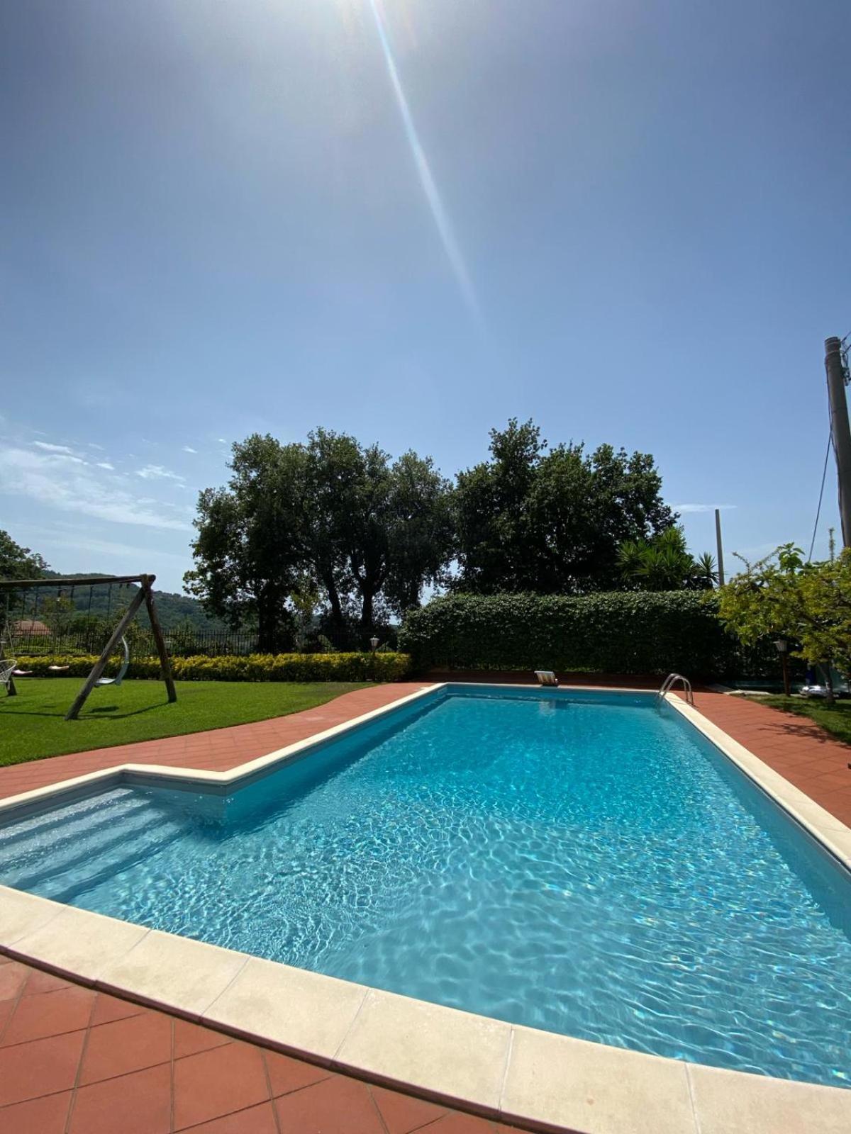B&B La Rosa Salernes Extérieur photo