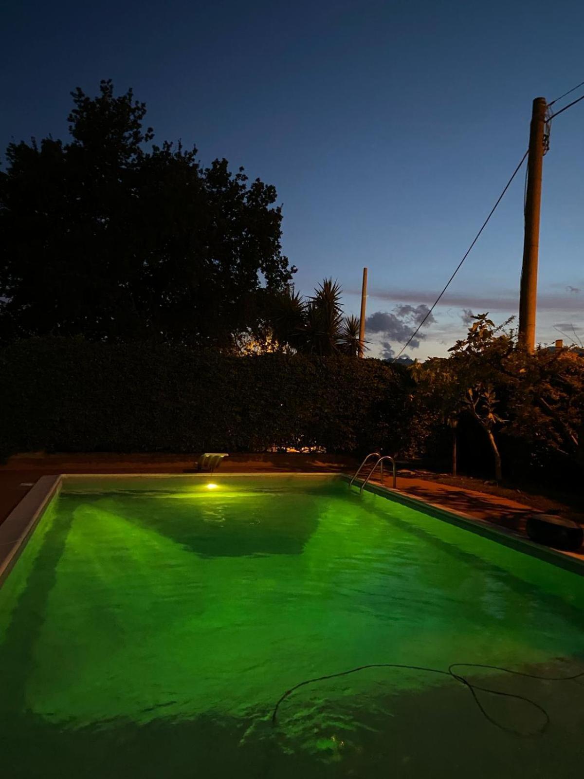 B&B La Rosa Salernes Extérieur photo