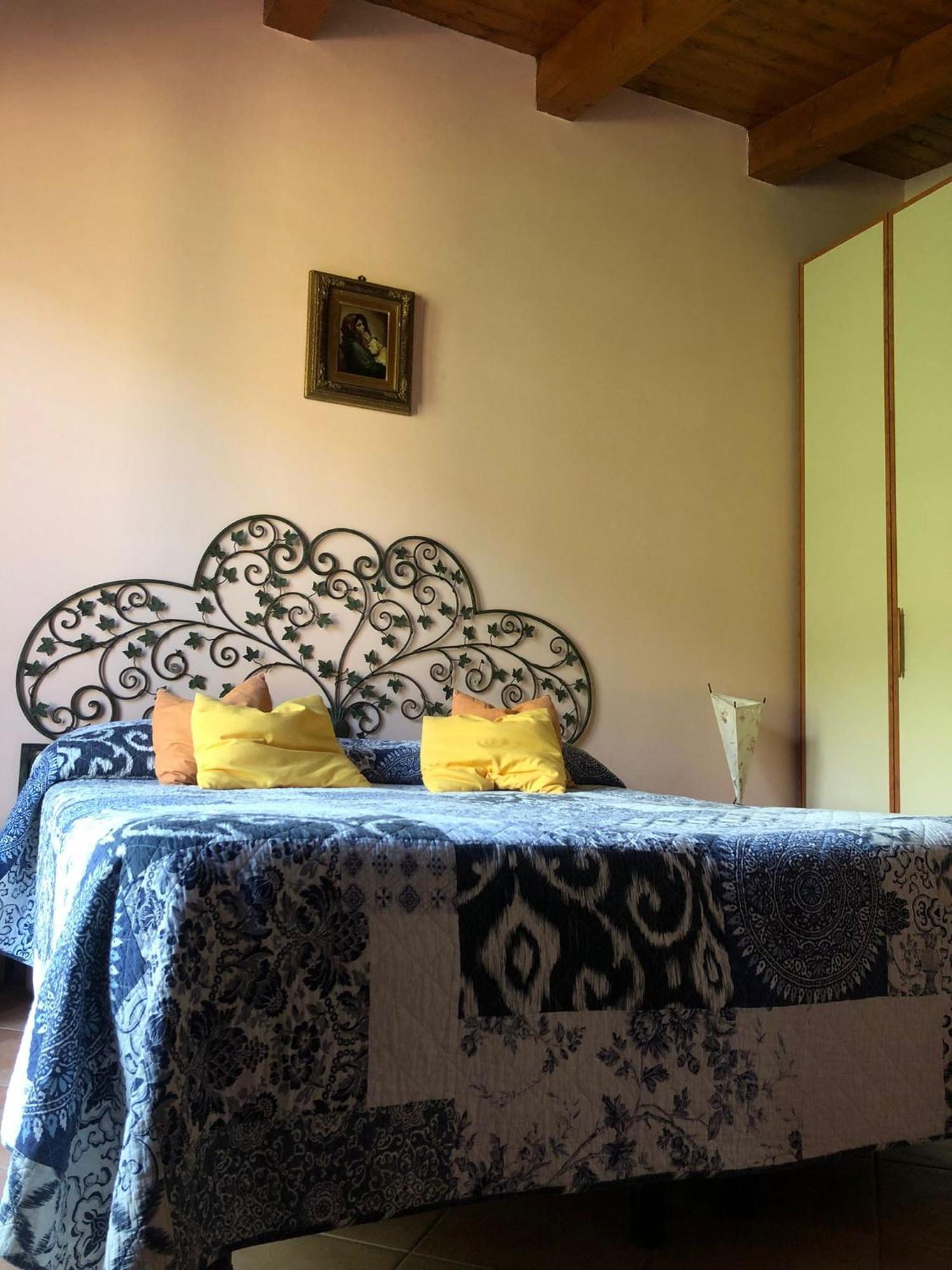 B&B La Rosa Salernes Extérieur photo