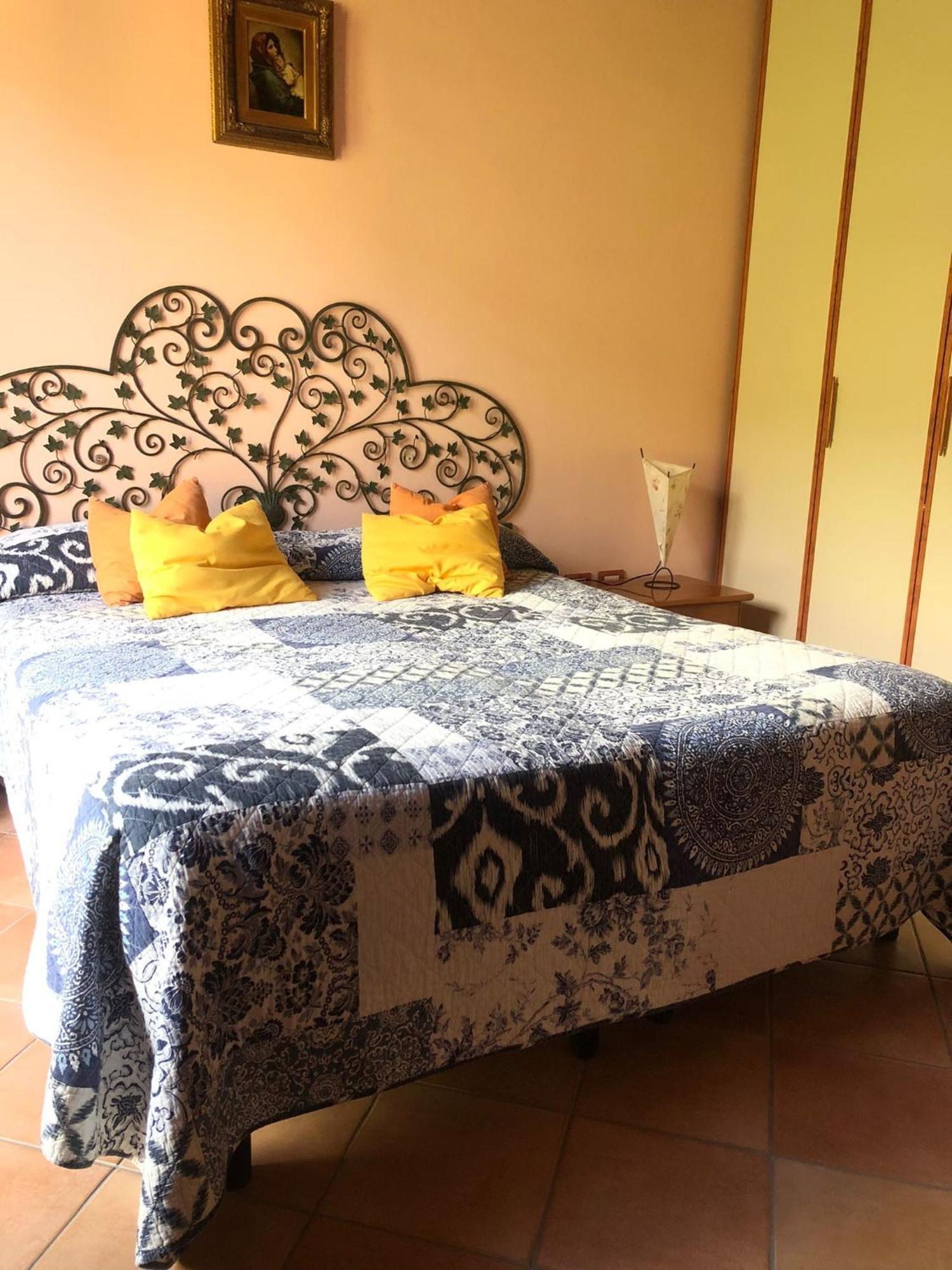 B&B La Rosa Salernes Extérieur photo
